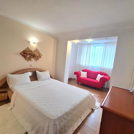 Appartement Stefan cel Mare à Chişinău Extérieur photo