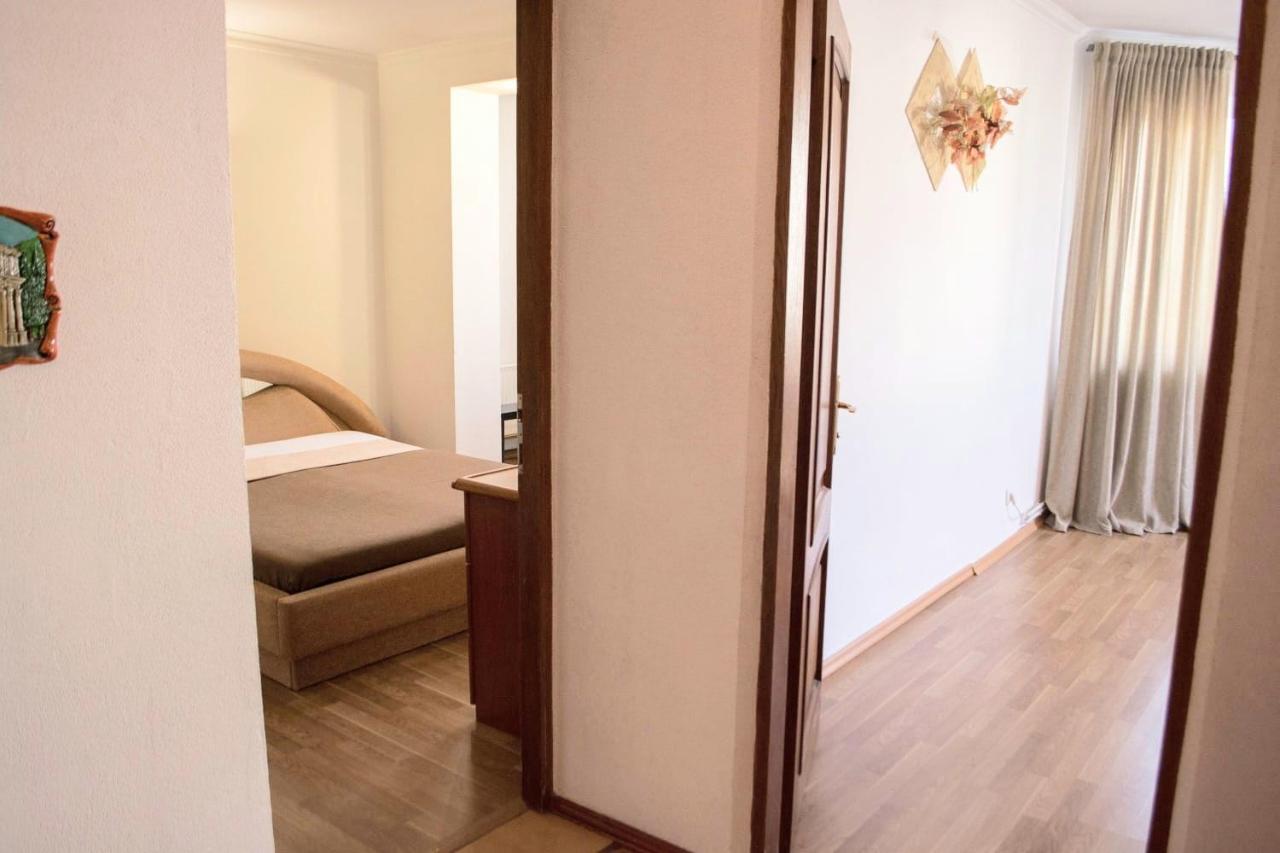 Appartement Stefan cel Mare à Chişinău Extérieur photo