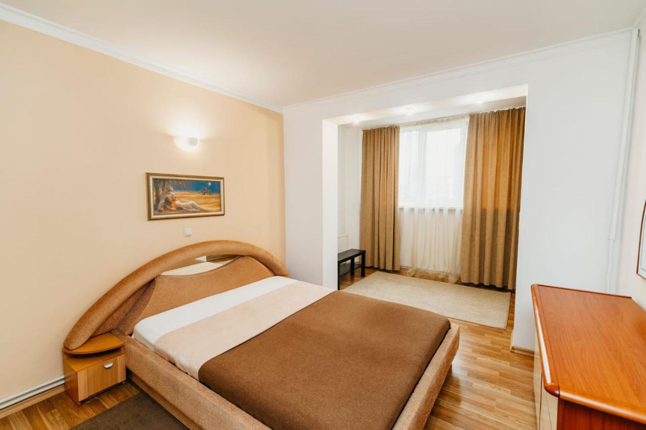 Appartement Stefan cel Mare à Chişinău Extérieur photo