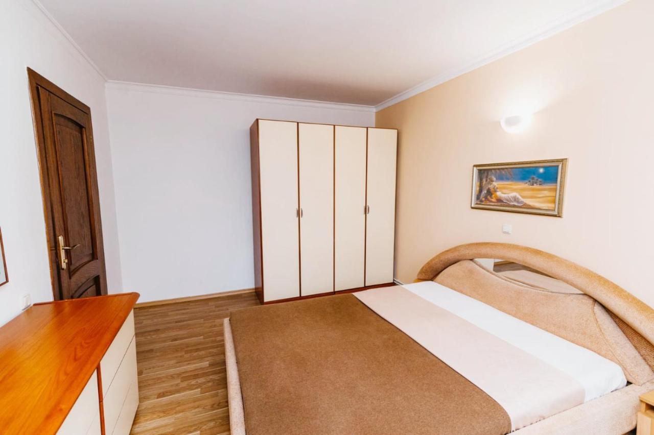 Appartement Stefan cel Mare à Chişinău Extérieur photo